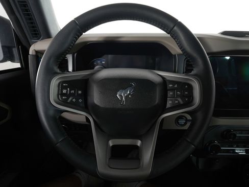 Used 2023 Ford Bronco Wildtrak AWD/4WD image 15