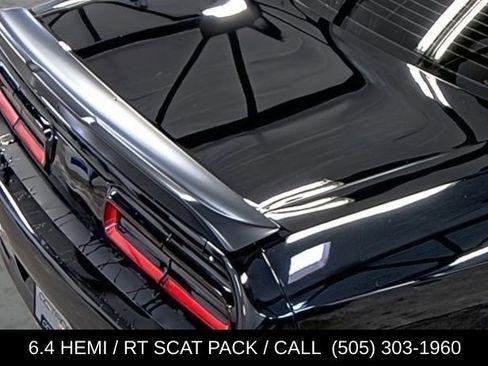 Used 2022 Dodge Challenger R/T Scat Pack RWD image 14