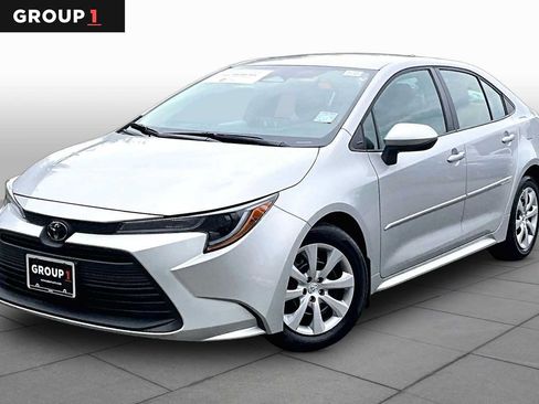 Certified 2024 Toyota Corolla LE FWD image 1