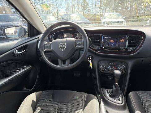 Used 2016 Dodge Dart SXT image 21