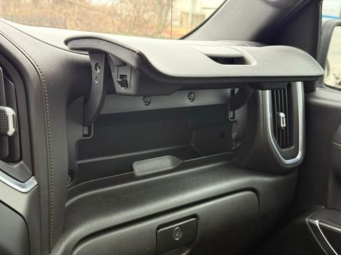 Used 2021 GMC Sierra 1500 AT4 w/ AT4 Premium Package image 24