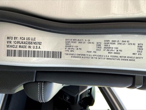 New 2025 Jeep Grand Cherokee L Altitude image 13