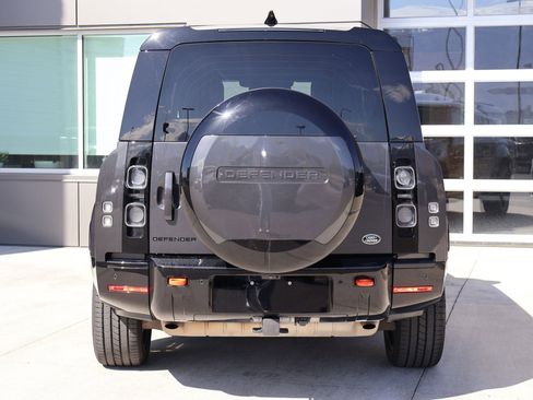 Used 2023 Land Rover Defender 130 X image 9