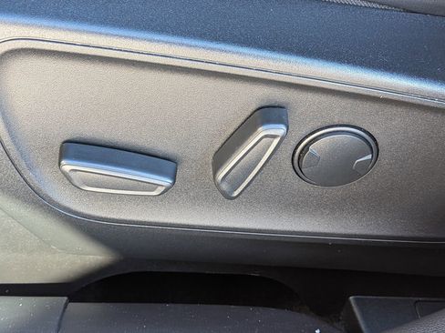 Certified 2023 Ford Escape ST-Line w/ Tech Pack #1 image 22