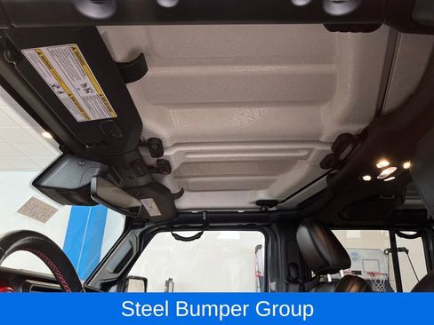 Used 2020 Jeep Wrangler Unlimited Rubicon w/ Dual Top Group image 27