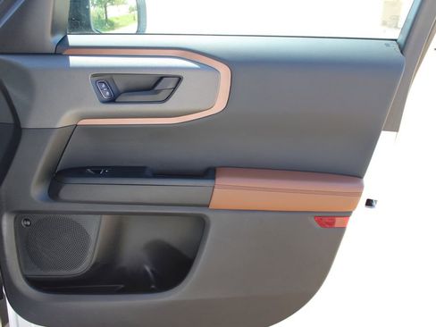 Used 2025 Ford Bronco Sport Outer Banks w/ Outer Banks Tech Package+ AWD/4WD image 41