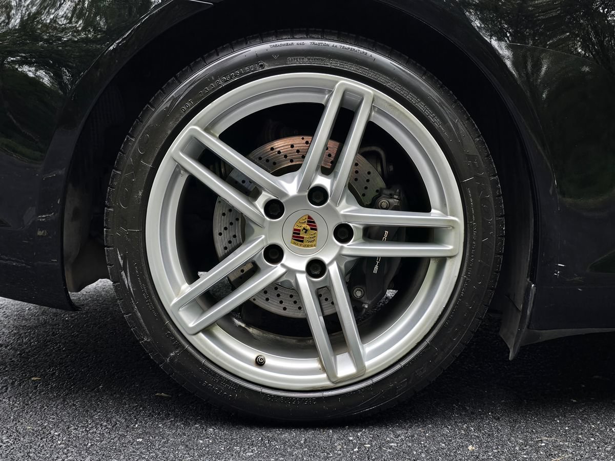 Used 2015 Porsche 911 Carrera RWD image 50