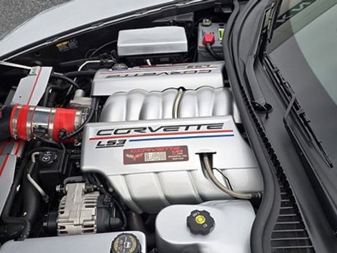 Used 2012 Chevrolet Corvette Grand Sport w/ 3LT Preferred Equipment Group image 17