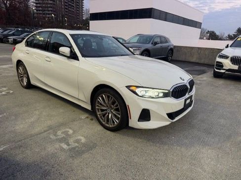 Certified 2023 BMW 330i xDrive Sedan w/ Convenience Package image 2