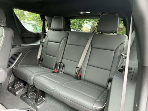 Used 2026 Chevrolet Tahoe Premier w/ Sun And Tow Package AWD/4WD image 15