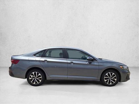Used 2024 Volkswagen Jetta S FWD image 4
