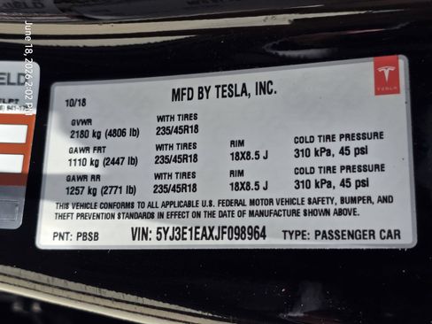 Used 2018 Tesla Model 3 Long Range RWD image 31