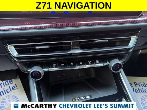 Used 2024 Chevrolet Traverse Z71 AWD/4WD image 8