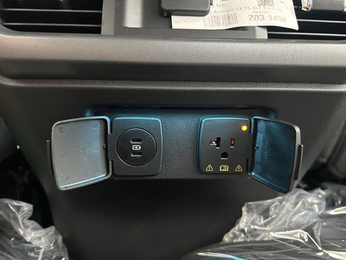 New 2025 Ford F150 XLT w/ Equipment Group 302A MID image 28