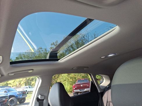 Used 2024 Hyundai Kona Limited image 14