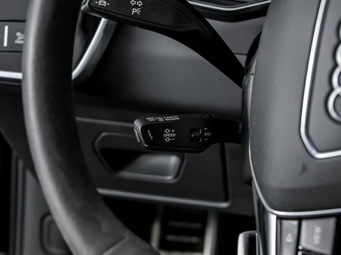 Used 2022 Audi RS 6 image 30