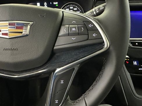 New 2026 Cadillac XT5 Premium Luxury w/ LPO, Floor Liner Package image 12