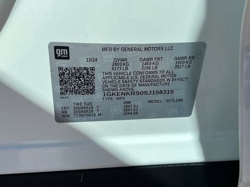 Used 2025 GMC Acadia Elevation image 49