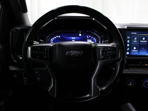 Used 2023 Chevrolet Silverado 1500 LT Trail Boss w/ Protection Package AWD/4WD image 10