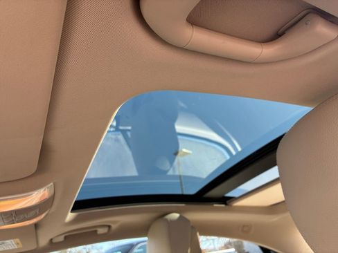 Used 2017 Mercedes-Benz E 400 4MATIC Coupe image 7