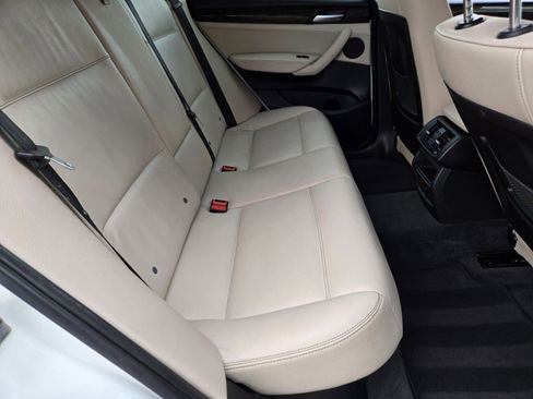 Used 2013 BMW X3 xDrive28i image 12