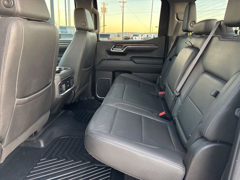 Certified 2024 GMC Sierra 1500 SLT image 11