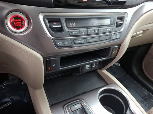 Used 2020 Honda Ridgeline RTL image 16