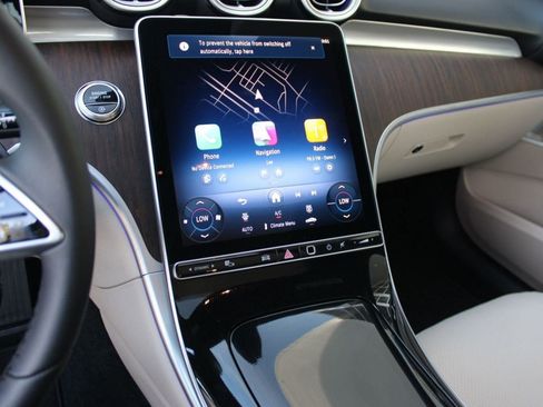 Used 2026 Mercedes-Benz C 300 Sedan image 23