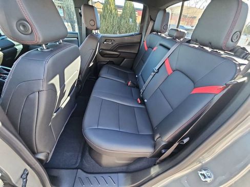 Used 2024 Chevrolet Colorado Z71 w/ Z71 Convenience Package 2 image 19