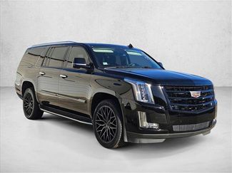 Used 2020 Cadillac Escalade ESV Luxury w/ Escalade Sport Edition video 2