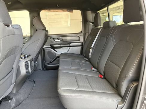 New 2026 RAM 1500 Express AWD/4WD image 20