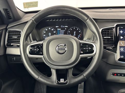 Used 2019 Volvo XC90 T6 R-Design w/ Advanced Package AWD/4WD image 11