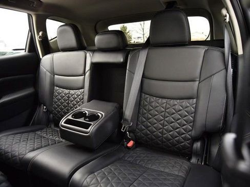 Certified 2024 Nissan Murano Platinum w/ Cargo Package image 26