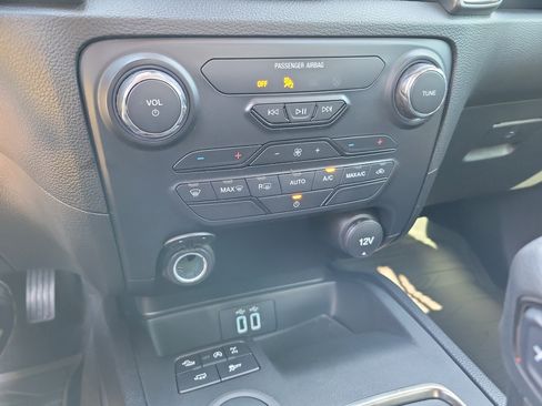 Used 2023 Ford Ranger XLT w/ Tremor Off-Road Package image 12