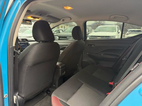 Used 2025 Nissan Versa SR w/ Trunk Package image 20