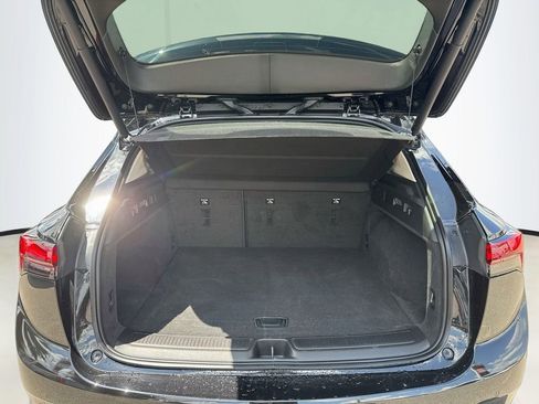 Used 2023 Buick Envision Preferred w/ Sport Touring Package AWD/4WD image 25