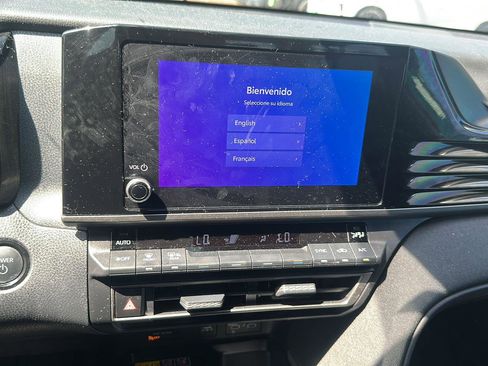 Used 2025 Toyota Camry LE FWD image 10