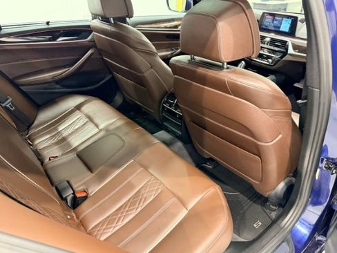 Used 2017 BMW 530i xDrive w/ Driving Assistance Package AWD/4WD image 25