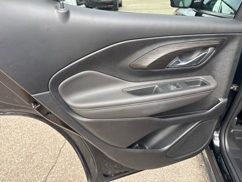 Certified 2023 GMC Terrain SLT w/ LPO, Floor Liner Package image 32