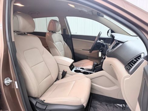 Used 2016 Hyundai Tucson SE FWD image 32