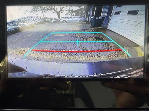 Used 2019 Toyota Prius XLE w/ Advanced Technology Package image 20