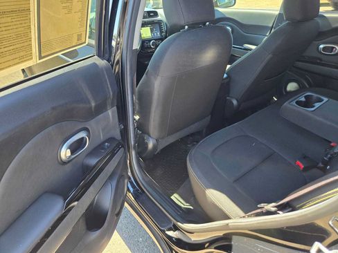 Used 2016 Kia Soul + w/ Audio Package FWD image 14