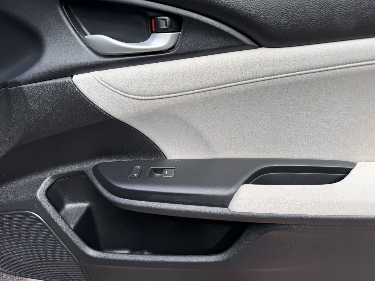 Used 2019 Honda Insight EX image 49