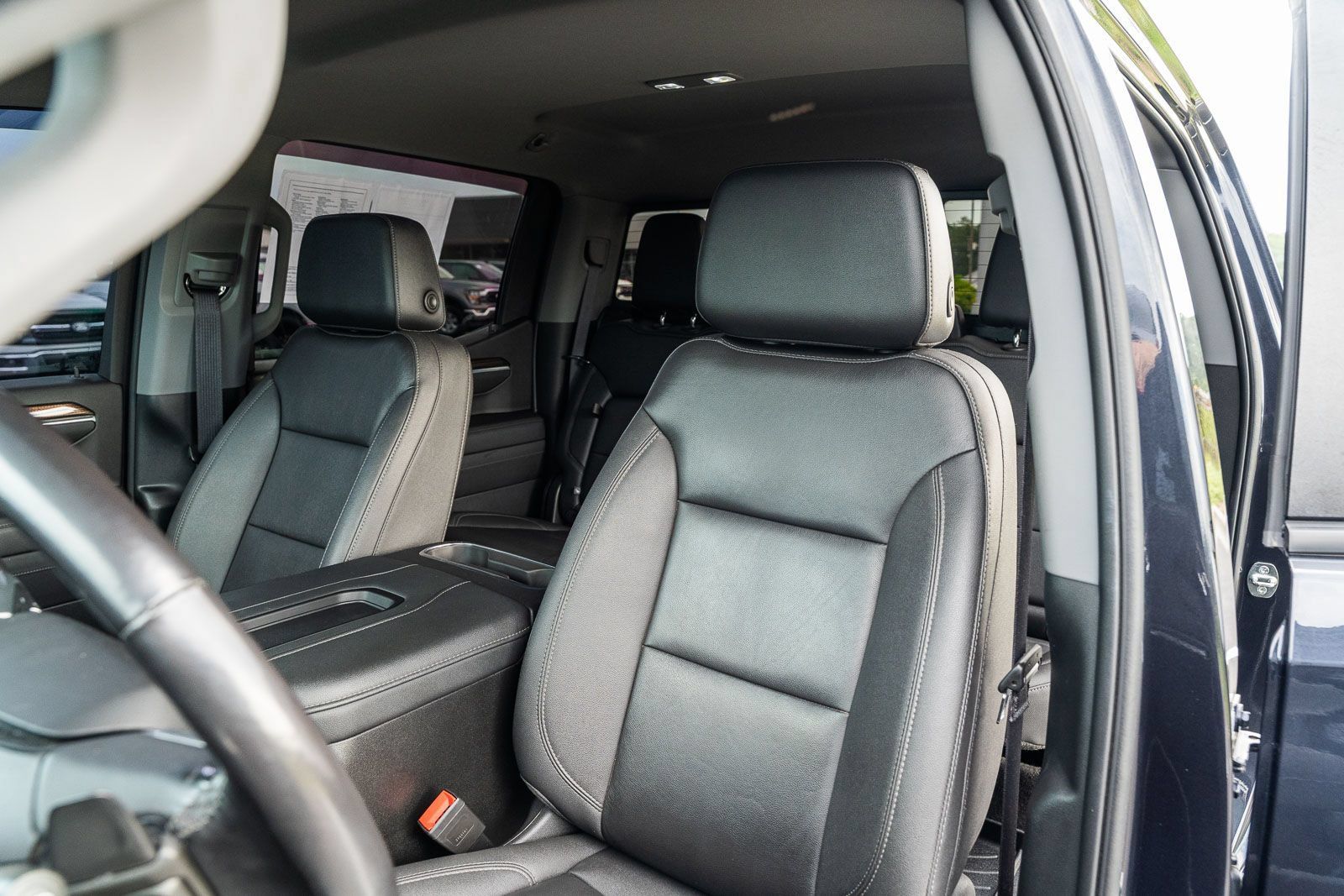 Used 2022 Chevrolet Silverado 1500 RST w/ Convenience Package II AWD/4WD image 22