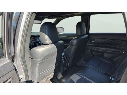Used 2020 Mitsubishi Outlander SEL AWD/4WD image 13