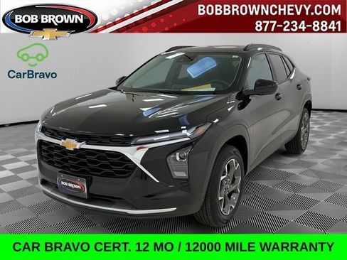 Certified 2025 Chevrolet Trax LT w/ Driver Confidence Package FWD image 1