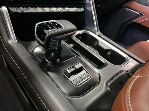 Used 2024 GMC Sierra 1500 Denali Ultimate image 24