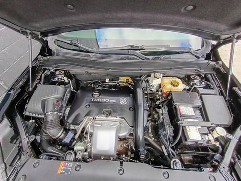 Used 2017 Buick Envision Premium image 95