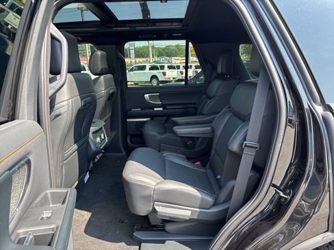 New 2025 Ford Expedition Tremor image 24