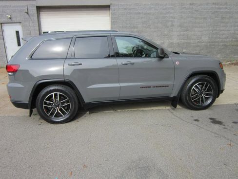 Used 2020 Jeep Grand Cherokee Trailhawk w/ Trailhawk Luxury Group image 27